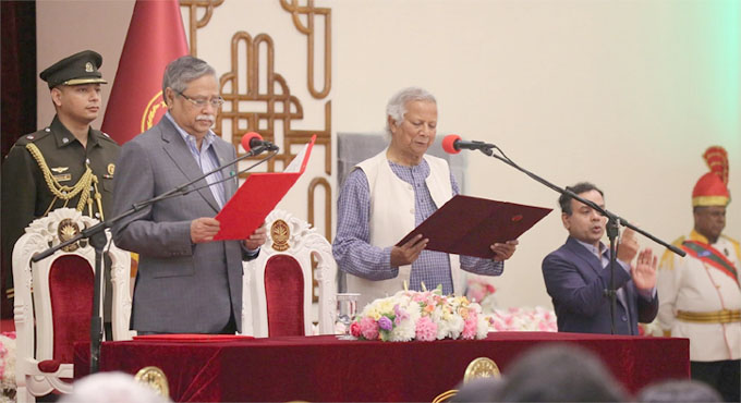 অন্তর্বর্তীকালীন সরকারে ফের দপ্তর পুনর্বন্টন