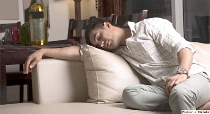 খাওয়ার পরে ক্লান্তি দূর করবেন যেভাবে