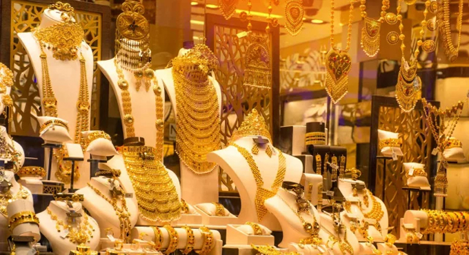 দেশের বাজারে আরো বাড়লো সোনার দাম