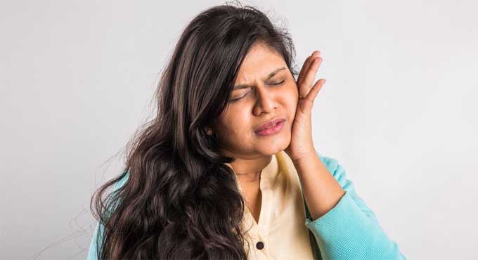 দাঁতে ব্যথা দূর করার ঘরোয়া উপায় জেনে নিন