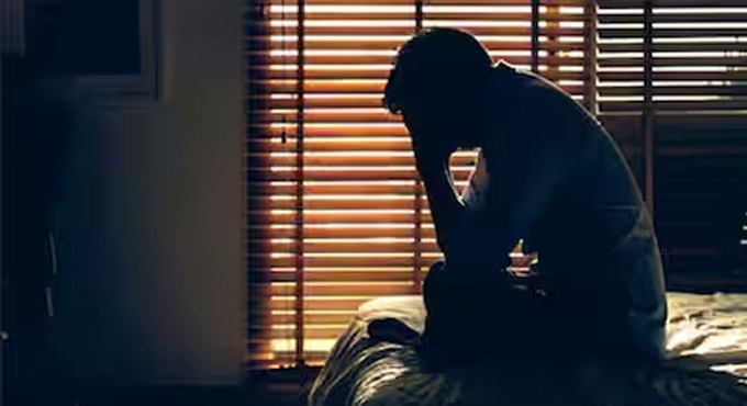 দুশ্চিন্তা থেকে নিজেকে মুক্ত রাখার উপায়