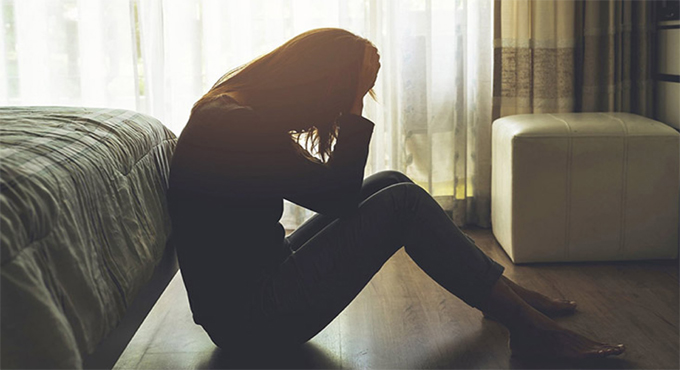 জেনে নিন মানসিক স্বাস্থ্য অবনতির প্রাথমিক লক্ষণগুলো