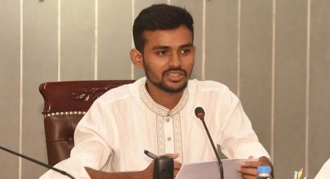 দুর্নীতি-অনিয়ম সবচেয়ে বেশি উপদেষ্টা আসিফের মন্ত্রণালয়ে