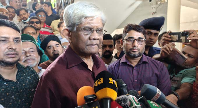 সঞ্চয়পত্রের মুনাফা বাড়ালে কেউ ব্যাংকে টাকা রাখবে না : অর্থ উপদেষ্টা