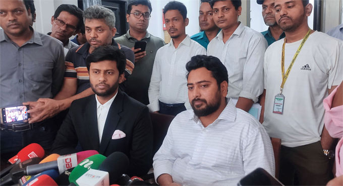 হাসিনার পতনের আগেই ড. ইউনূসকে সরকারপ্রধান হওয়ার প্রস্তাব দেওয়া হয় : নাহিদ ইসলাম