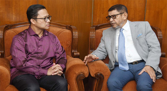 বাংলাদেশকে চিকিৎসা সহযোগিতা দিতে চায় মালয়েশিয়া